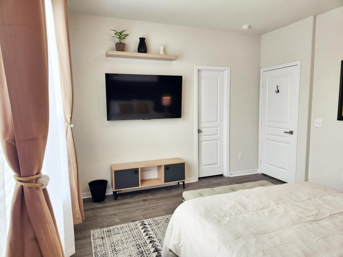 4 Bedroom Home Near Downtown Med Center Nrg Stadium Pearland Skyview Long By Ion Rentals Houston Luaran gambar