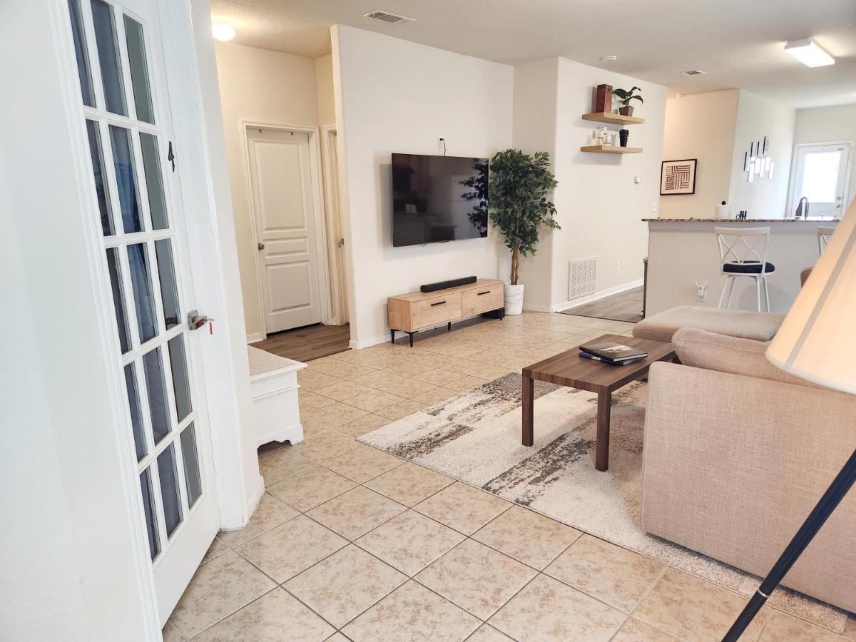 4 Bedroom Home Near Downtown Med Center Nrg Stadium Pearland Skyview Long By Ion Rentals Houston Luaran gambar