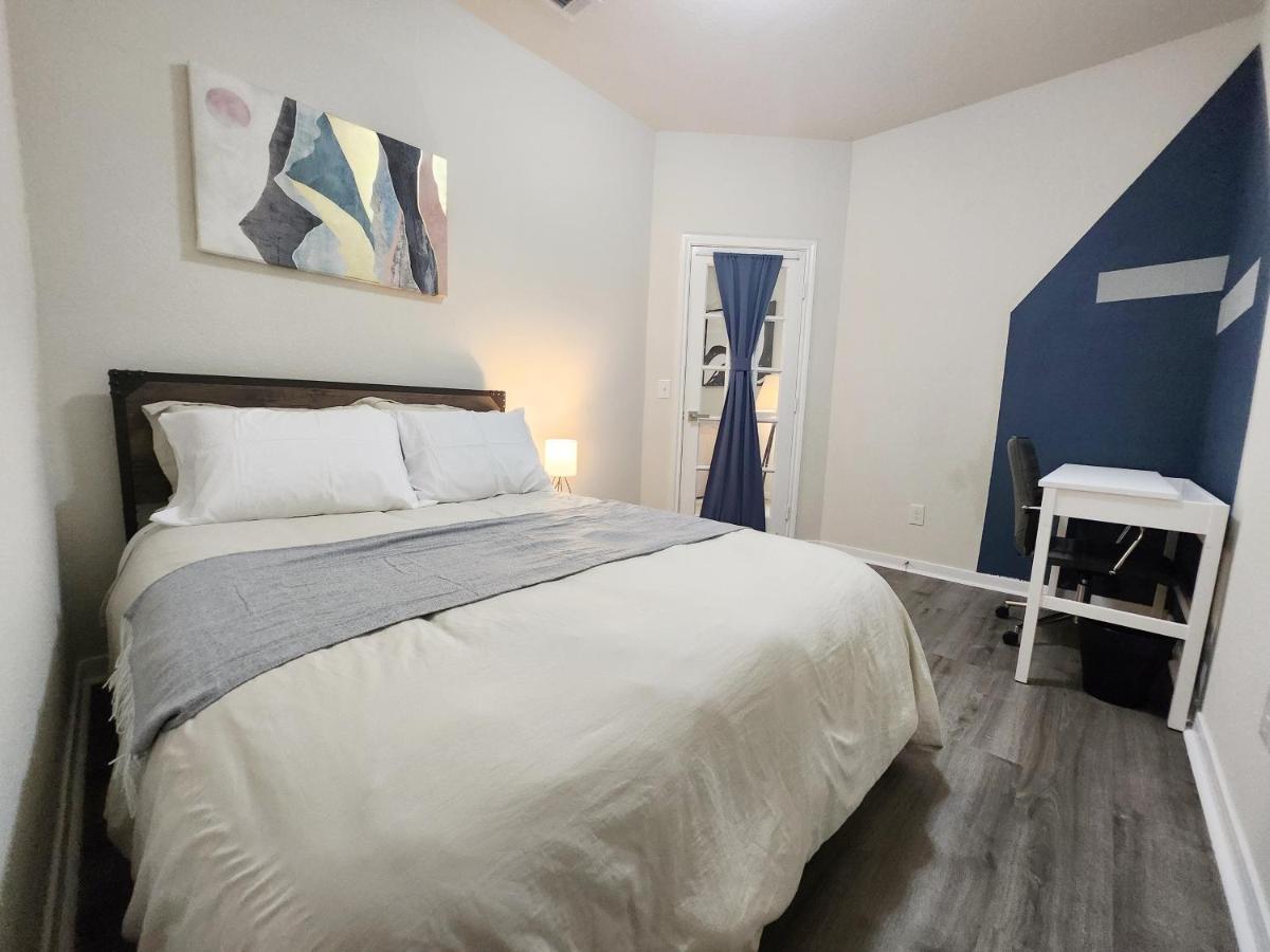 4 Bedroom Home Near Downtown Med Center Nrg Stadium Pearland Skyview Long By Ion Rentals Houston Luaran gambar