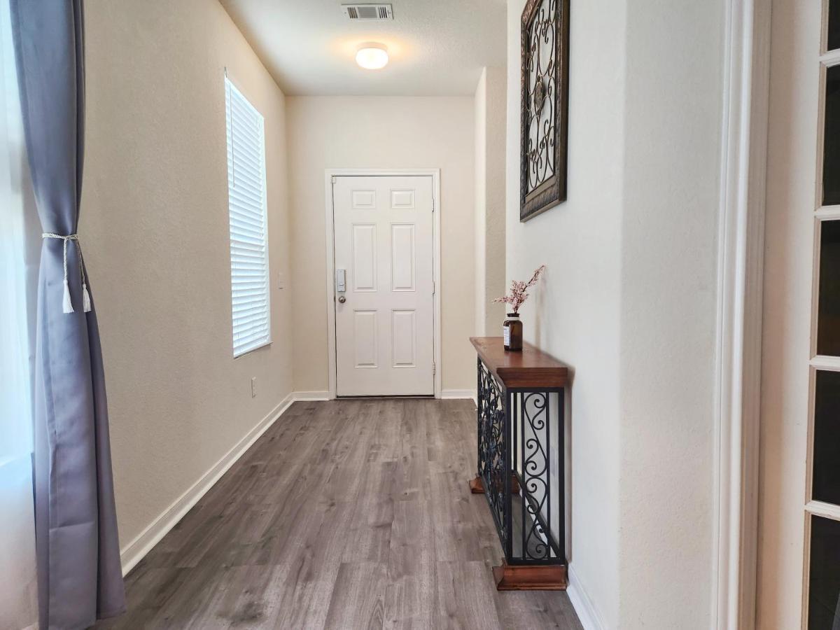 4 Bedroom Home Near Downtown Med Center Nrg Stadium Pearland Skyview Long By Ion Rentals Houston Luaran gambar